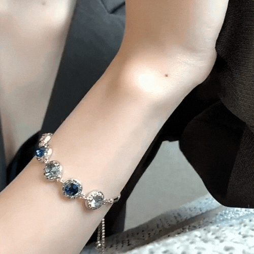 Elegant Sapphire Blue Zircon Bracelet